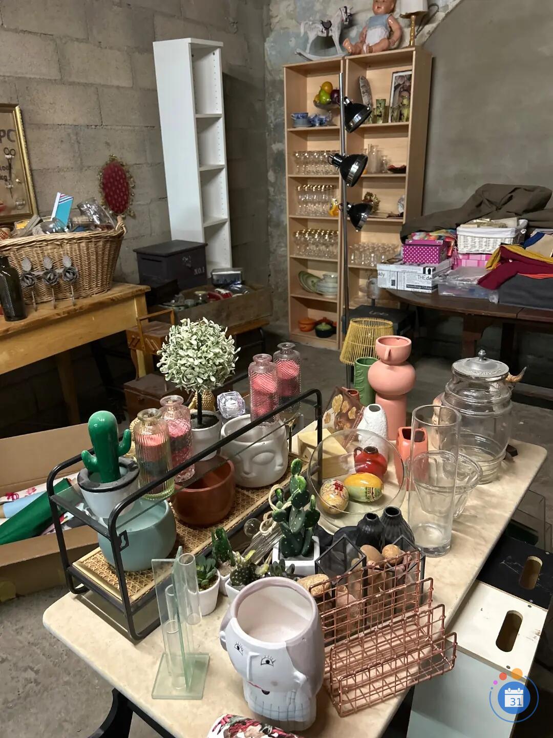 Image Vide maison à COMPS (à côté des Arènes) (photo 2)