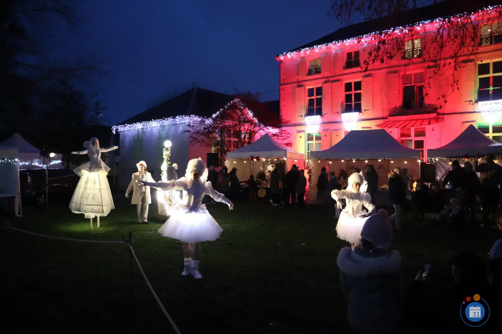 Image MARCHE de NOËL (photo 1)