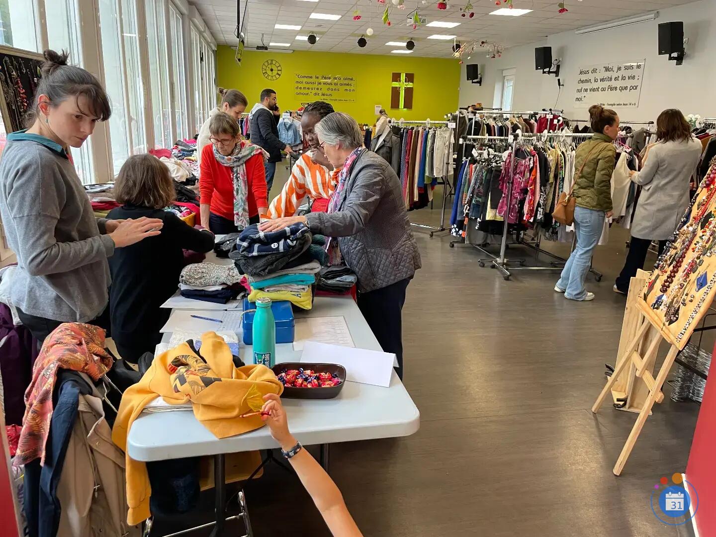 Image Bourse aux vêtements et accessoires Automne-hiver (photo 4)