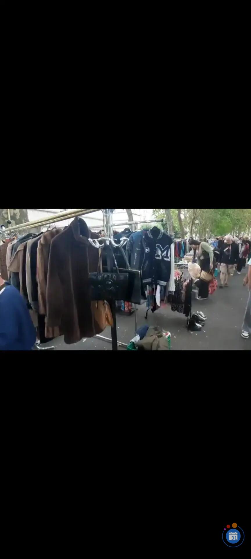 Image VENTE VINTAGE, FRIPERIE & BROCANTE À FONDETTES (photo 2)