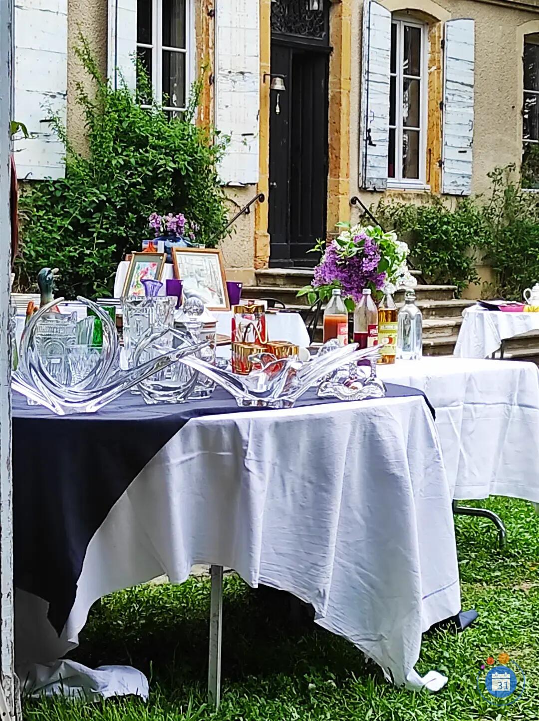 Image Brocante et décoration au château de Blacieux (photo 3)