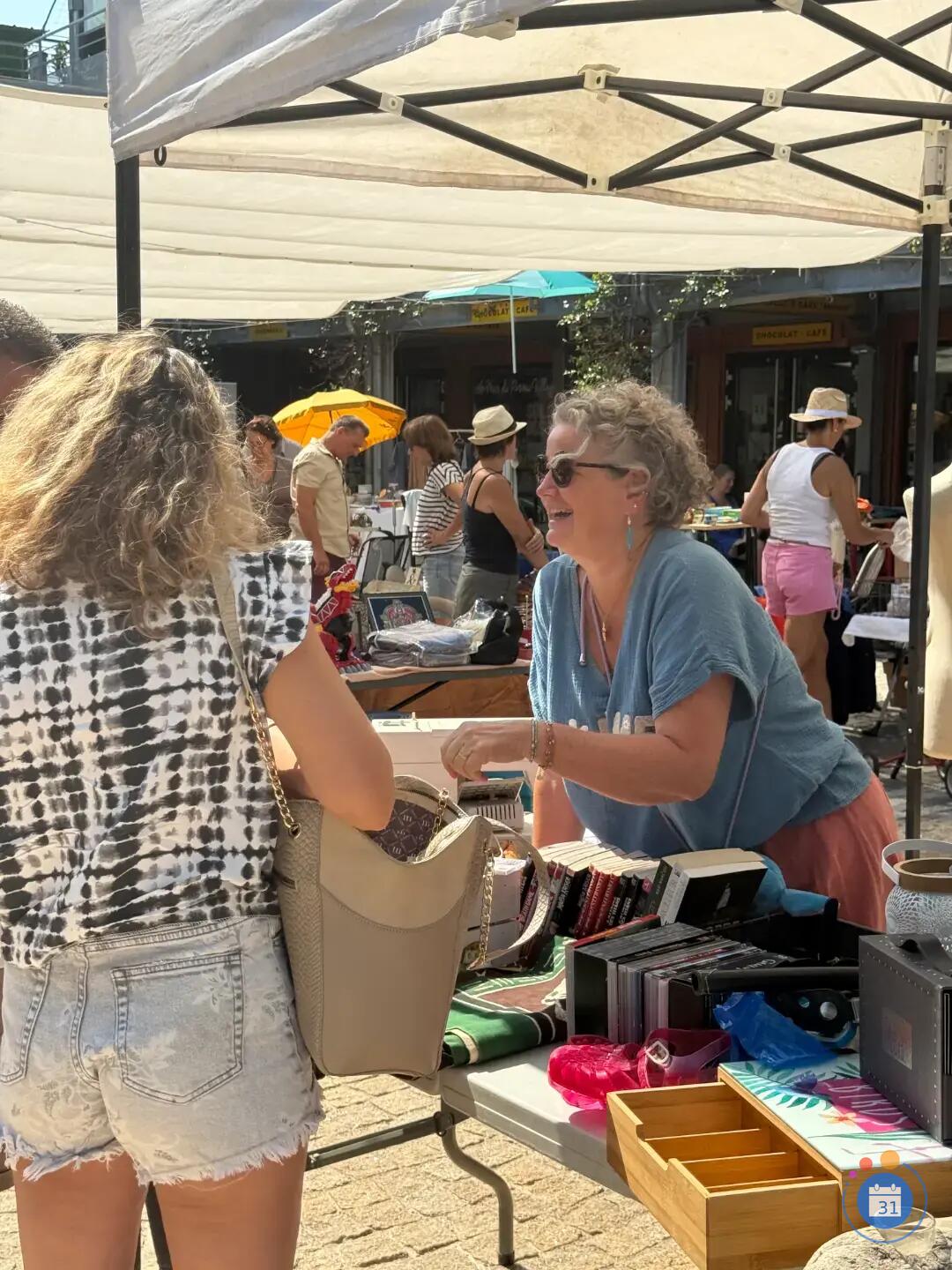 Image VIDE GRENIER (photo 2)