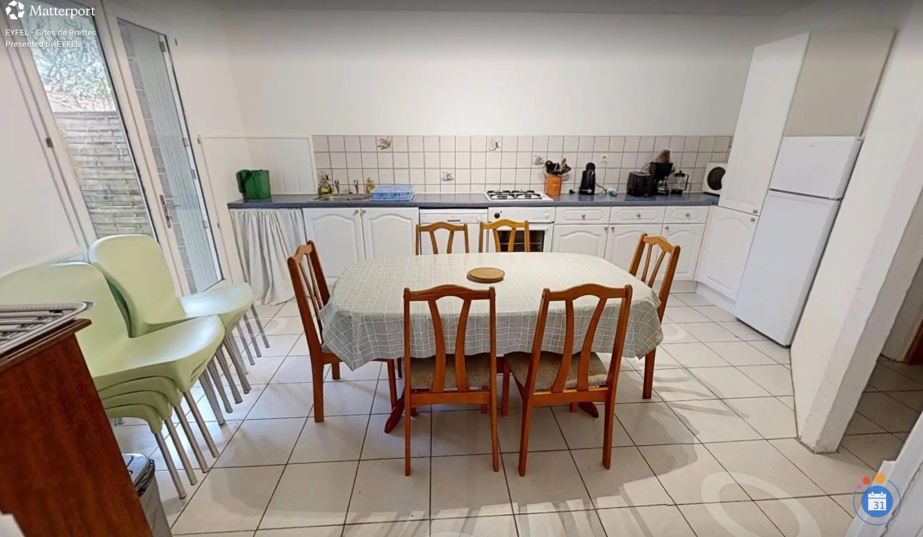 Image GRAND VIDE-GÎTES AVANT RÉNOVATION – meubles, vaisselle, linge & jardin (photo 1)