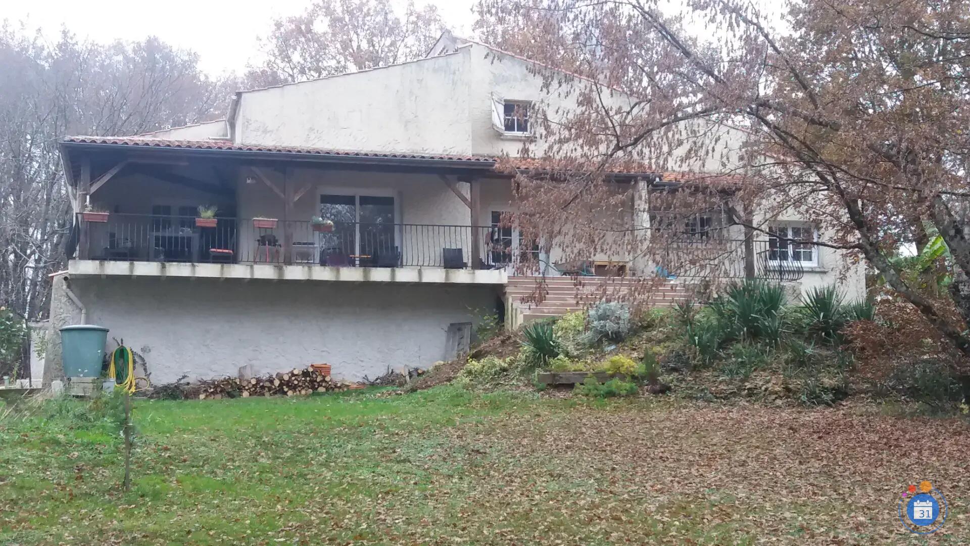 Image Grand vide maison entre amis (photo 1)