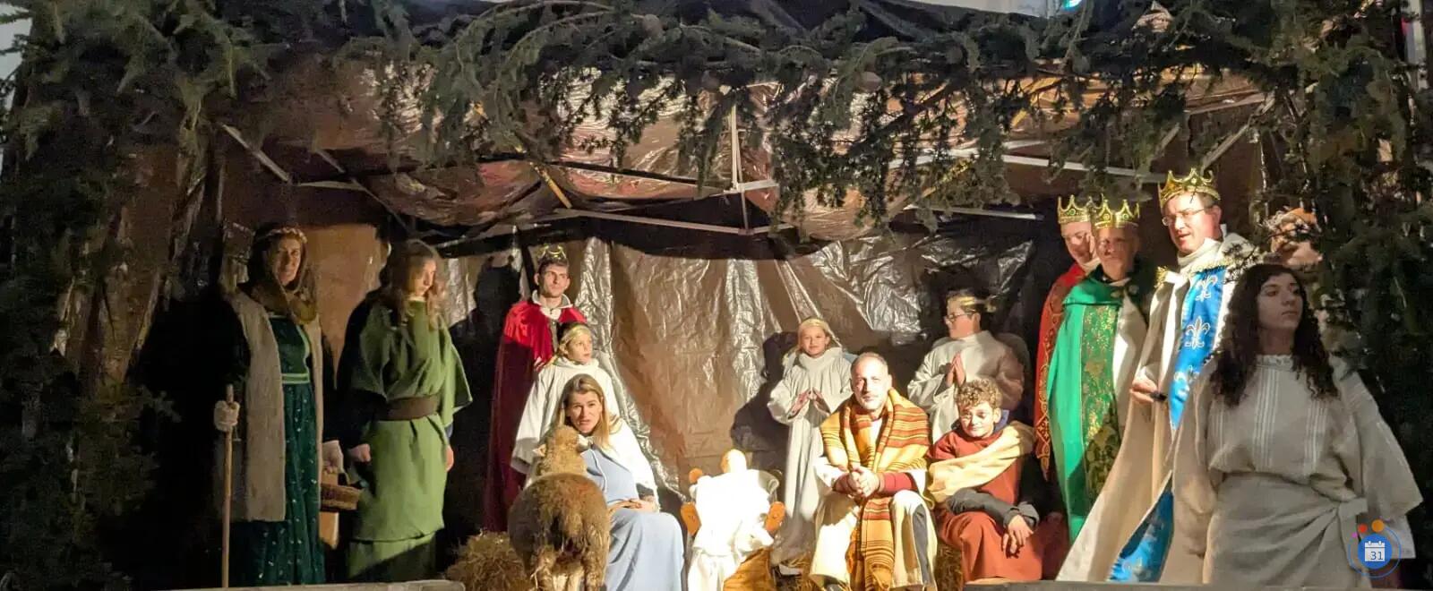Image SAINT CIRQ LAPOPIE FETE NOEL (MARCHE DE NOEL ET CRECHE VIVANTE) (photo 4)