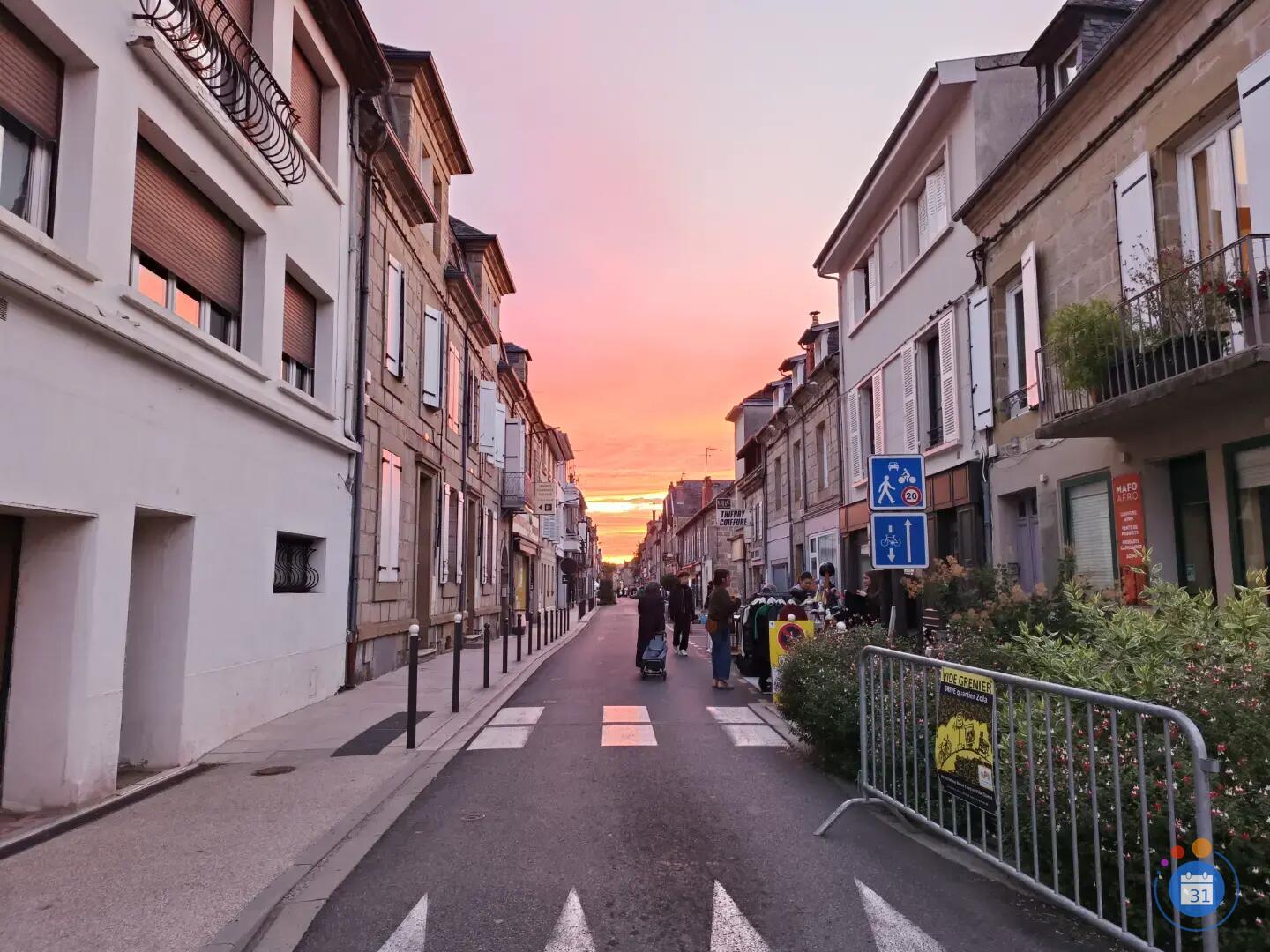 Image Vide grenier quartier Zola (photo 2)