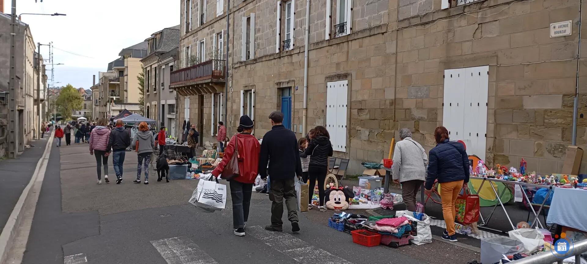 Image Vide grenier quartier Zola (photo 3)