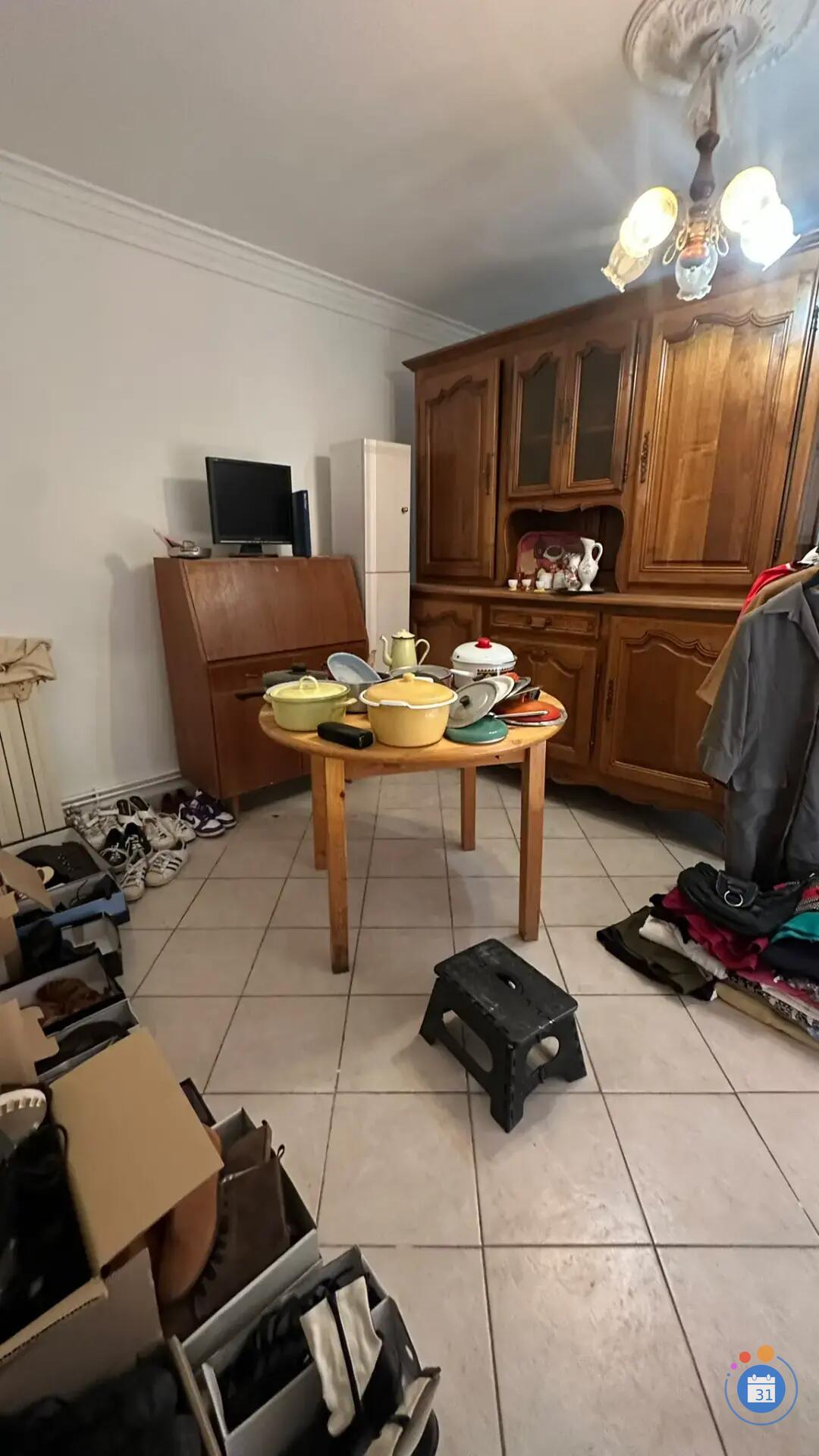 Image Vide maison vous prenez et payé ce que vous voulez (photo 4)