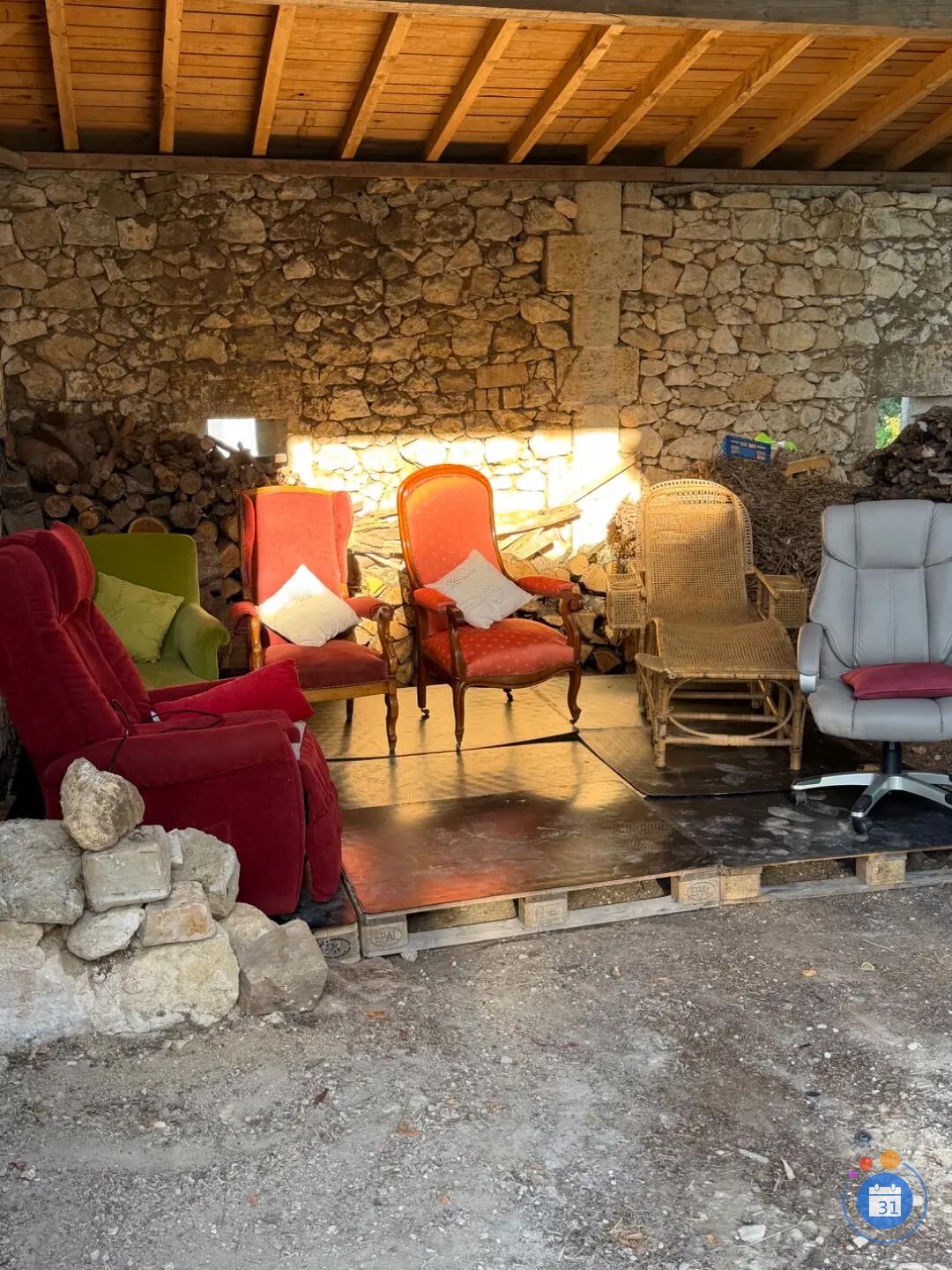 Image VIDE GRANDE MAISON (photo 2)