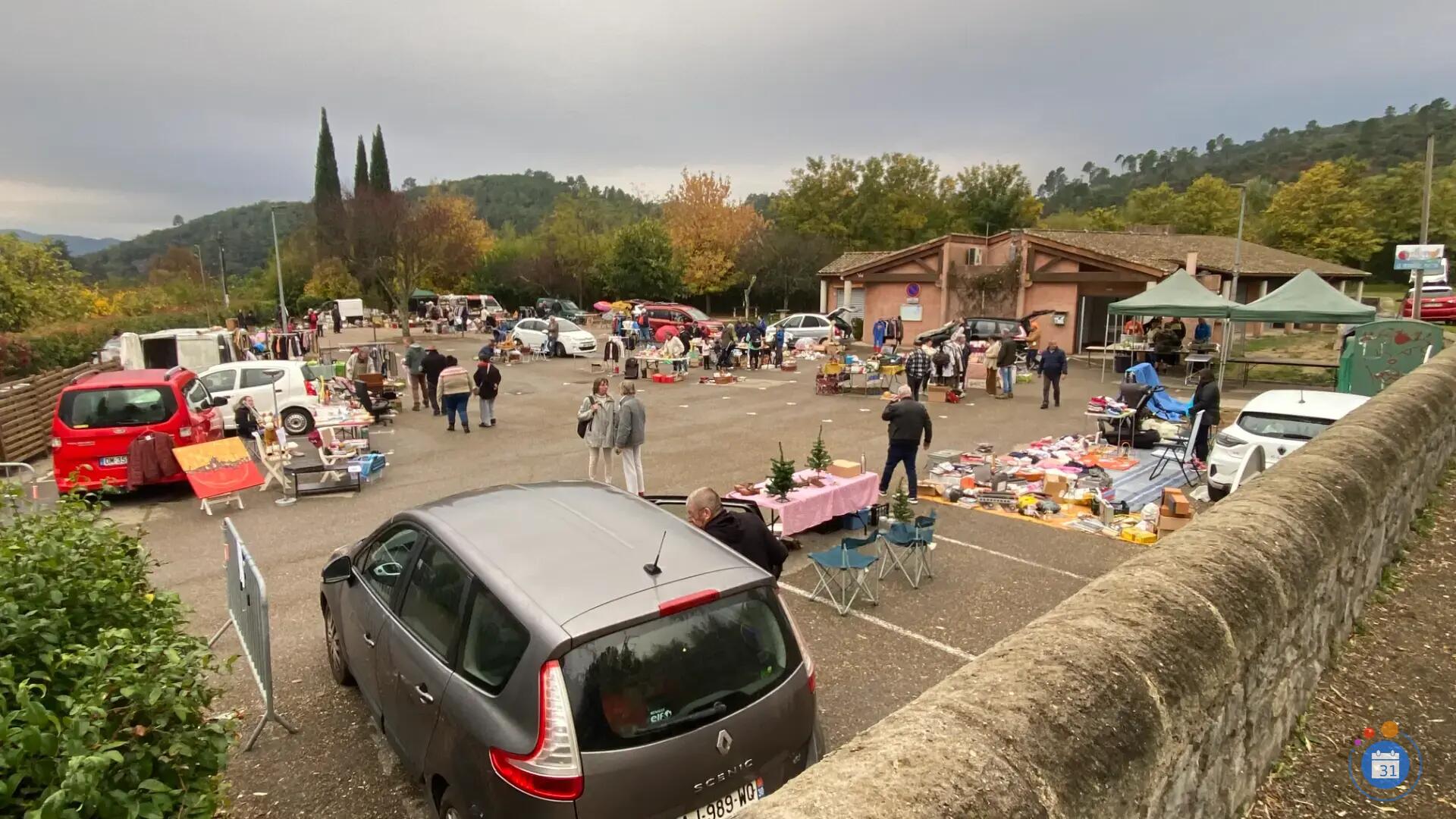 Image Vide grenier (photo 2)