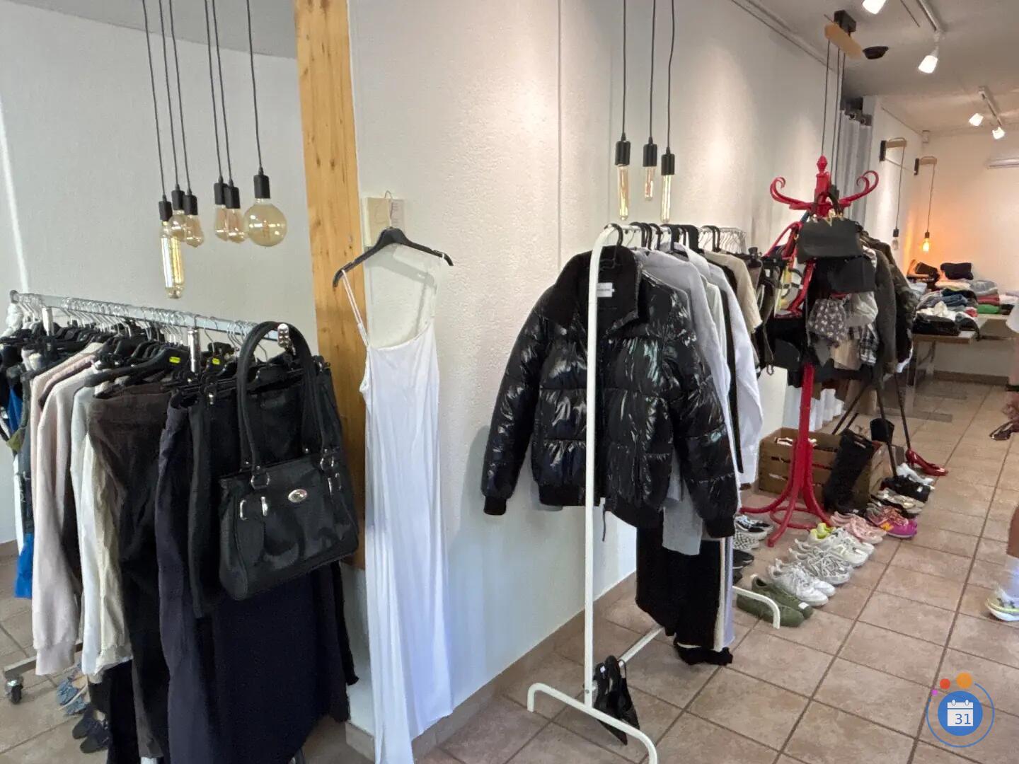 Image Vide Dressing femmes (photo 3)
