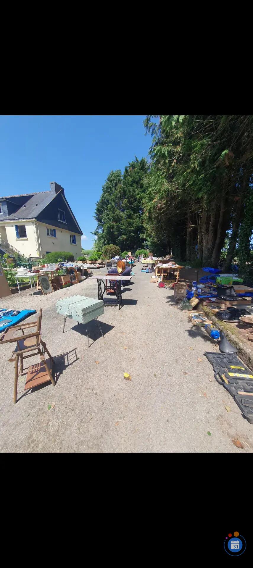 Image Grand vide maison annuel, brocante, vide dressing, en extérieur (photo 4)