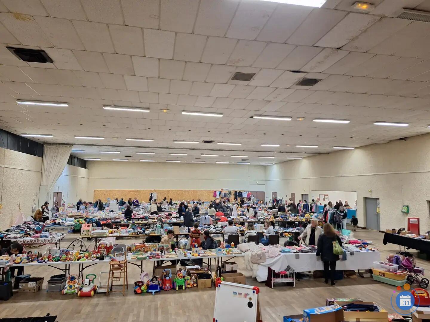 Image BOURSE AUX JOUETS ET AUX VÊTEMENTS (photo 3)