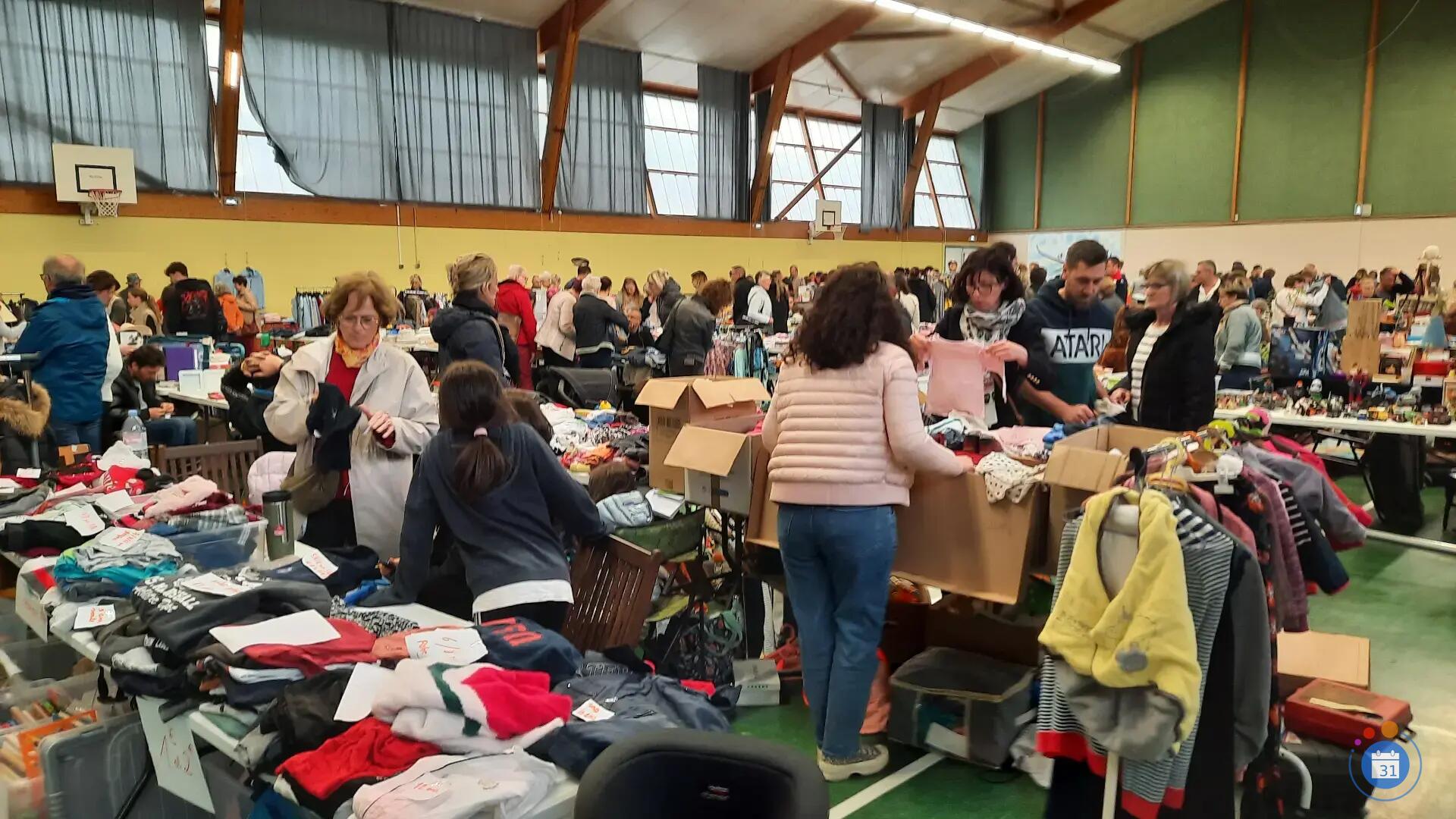 Image Brocante Vide-Grenier de St Nolff (photo 1)