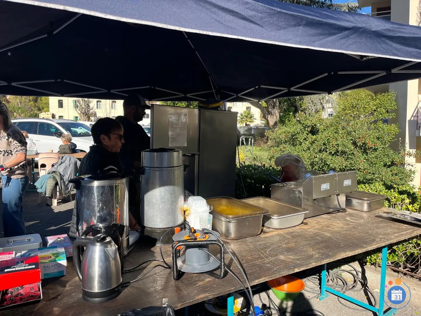 Image Vide grenier de l’association « Les couleurs de la vie » (photo 4)