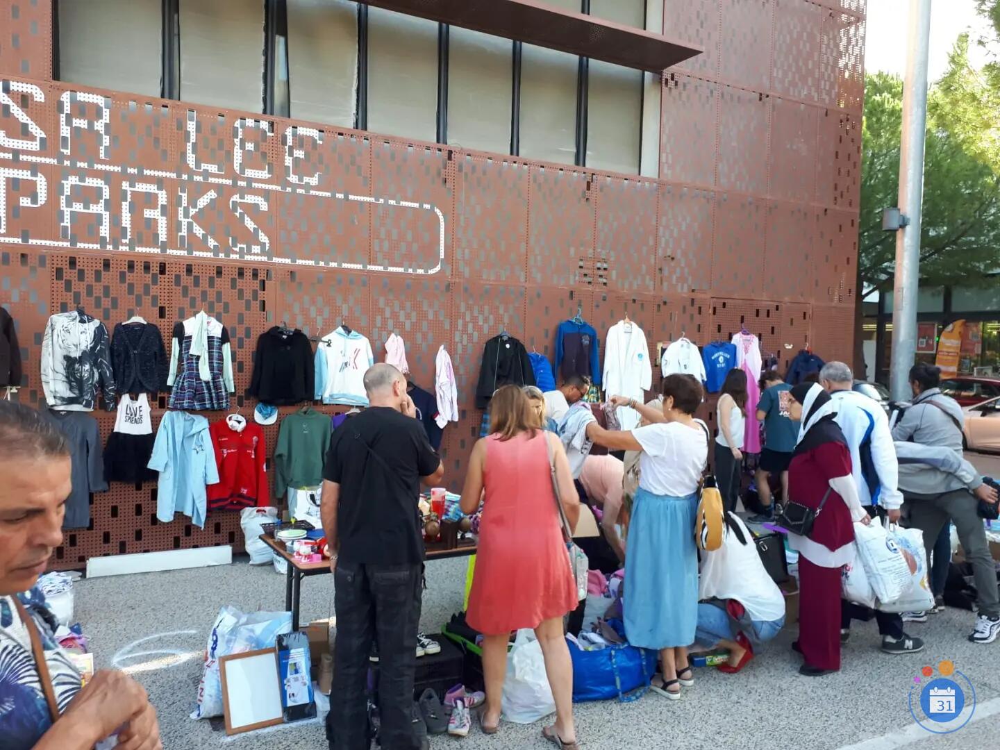 Image Vide grenier d'automne de Malbosc (photo 4)