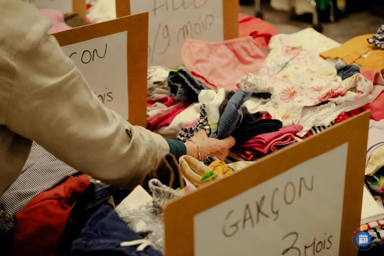 Image GRANDE BRADERIE Seconde main - Adultes, enfants, bébés [Vêt. Chauss. Access.] (photo 3)