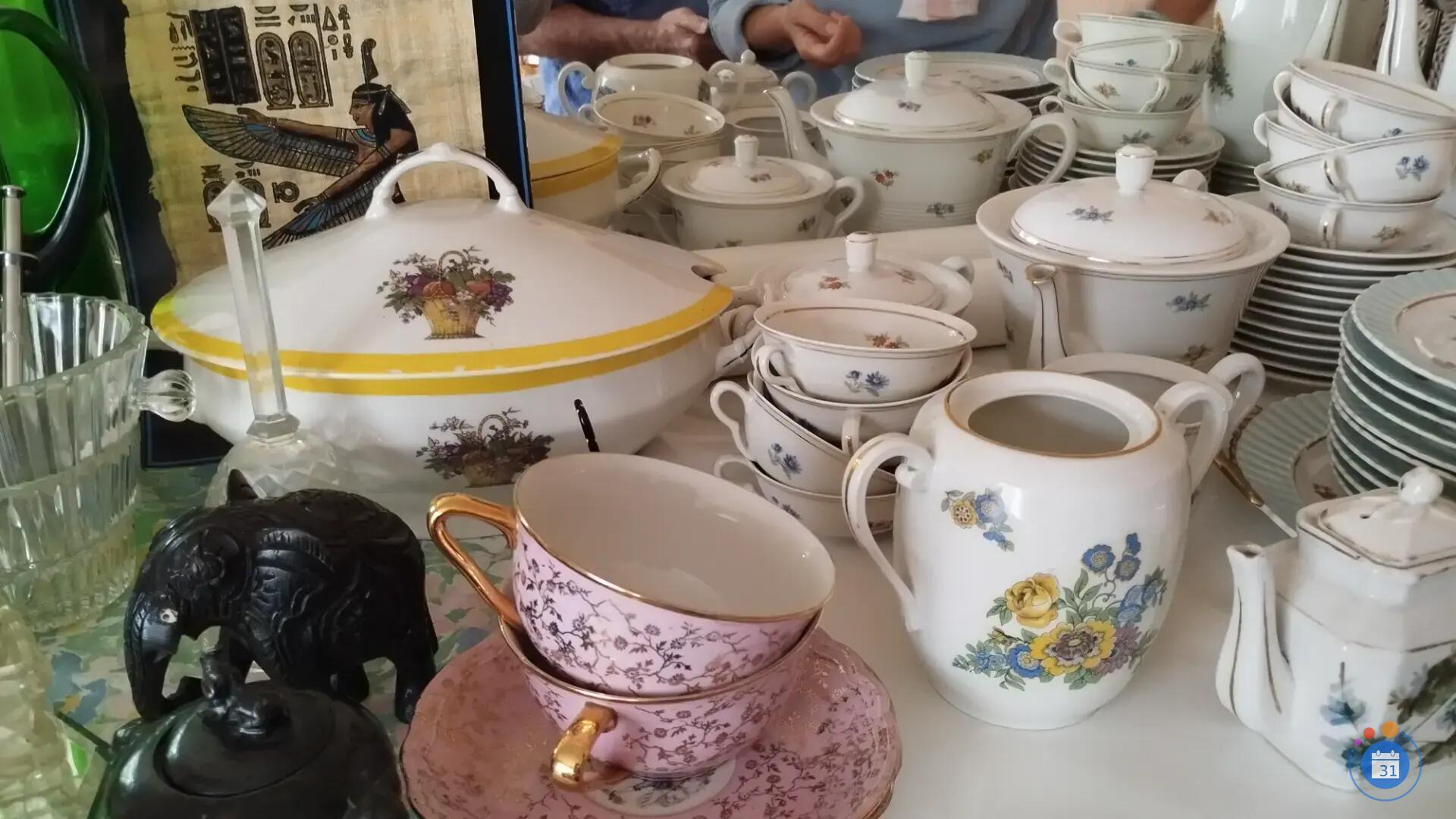 Image Vide grenier Pessac (photo 2)
