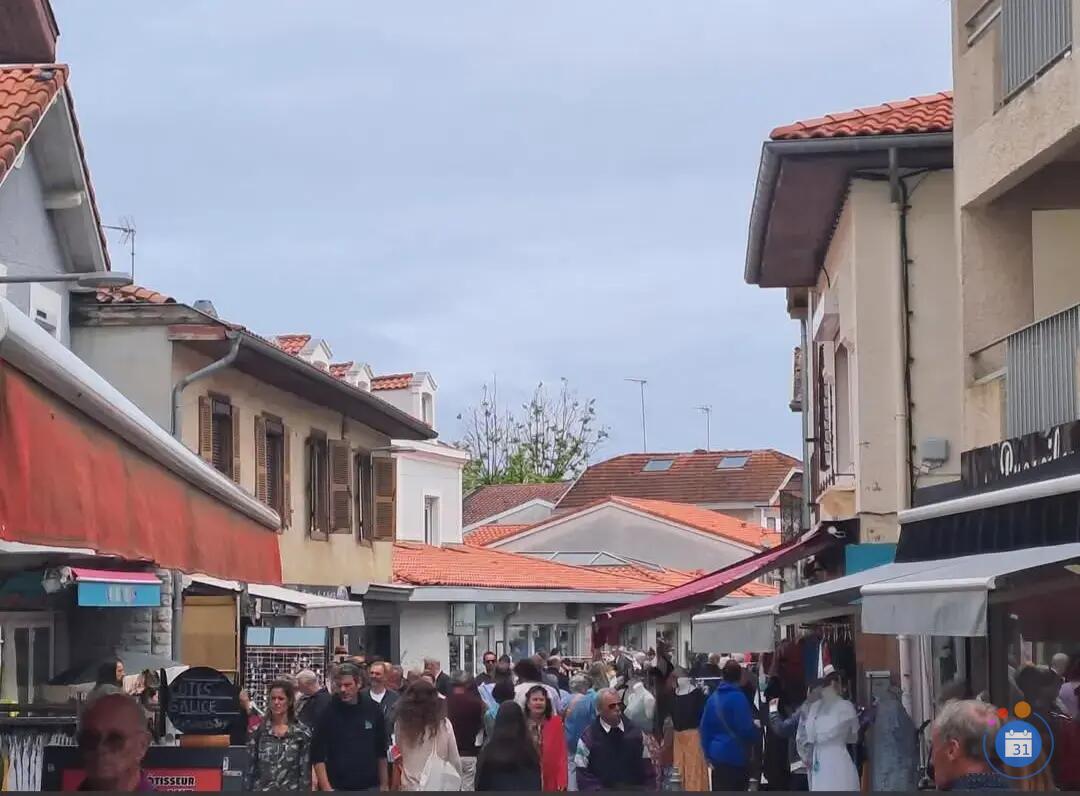Image Vide-grenier de l'union des commerçants du centre-ville (photo 2)