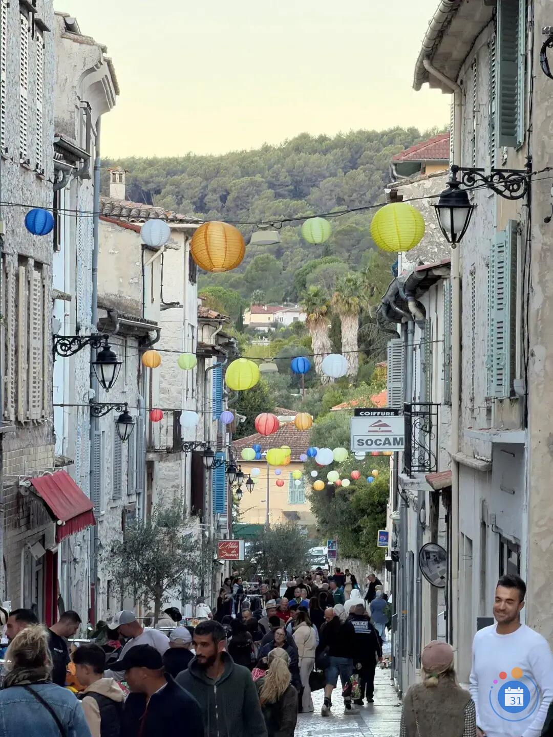Image Vide-greniers d’automne de La Colle-sur-Loup (photo 3)