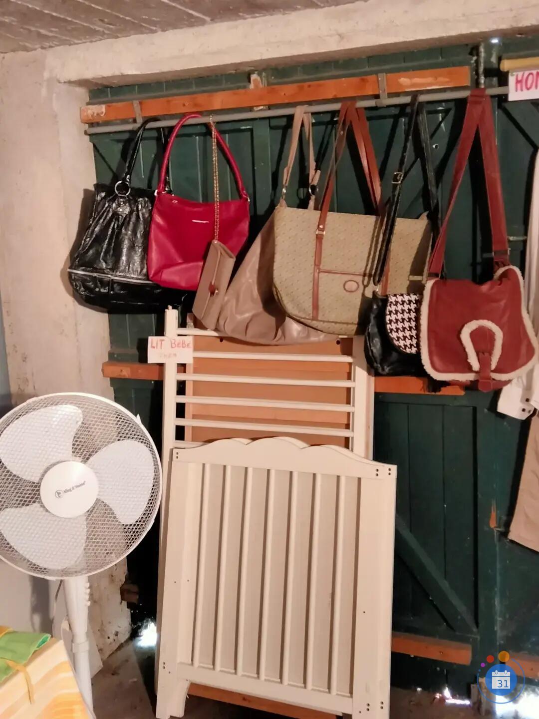 Image Vide maison/Vide dressing (photo 4)
