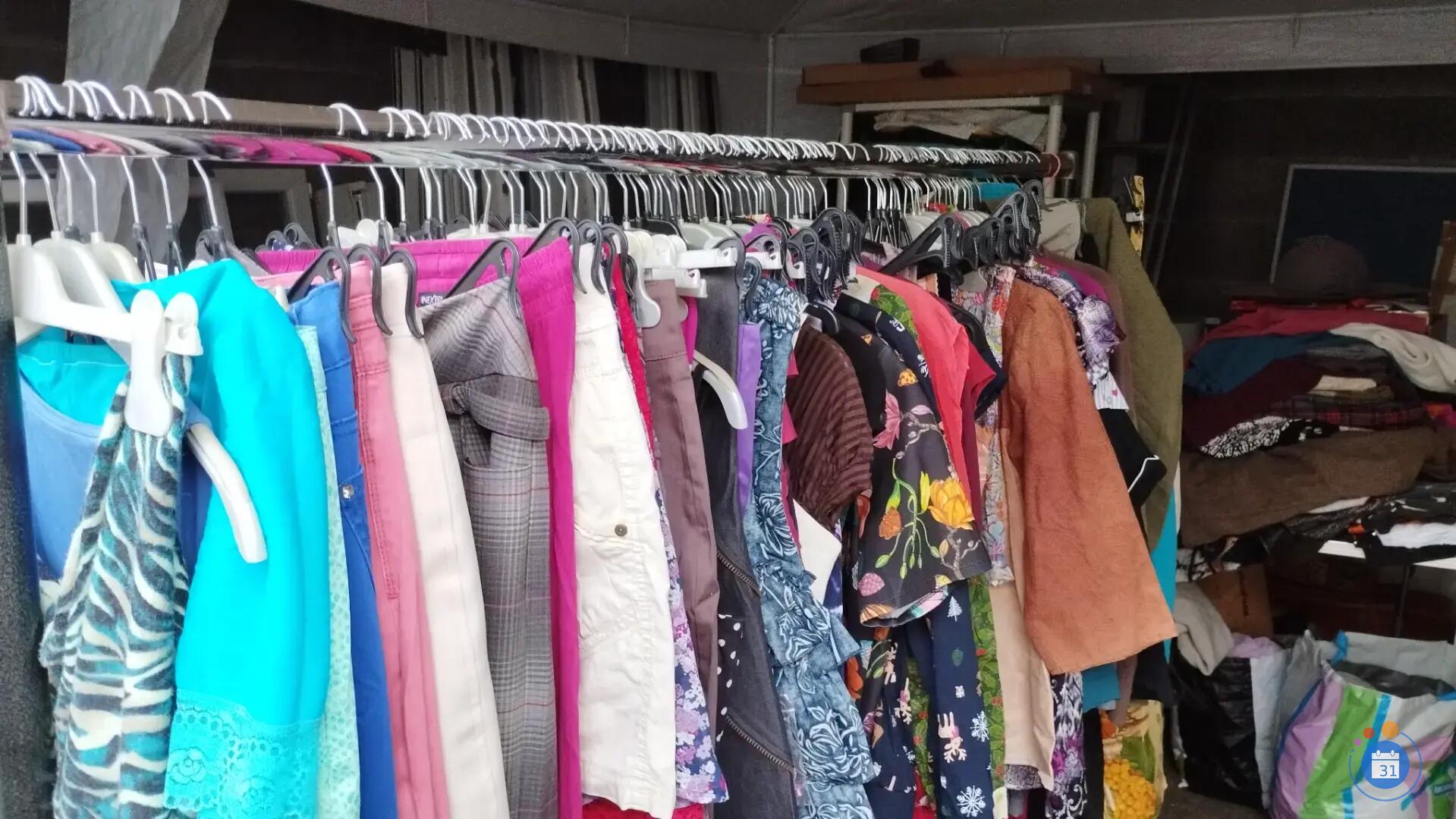 Image Vide dressing Faverges Femme 36 - 38 - 40 (photo 1)