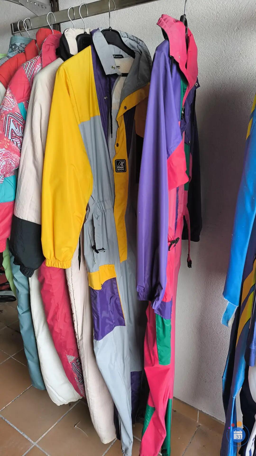 Image Vide grenier sport d' hiver (photo 1)