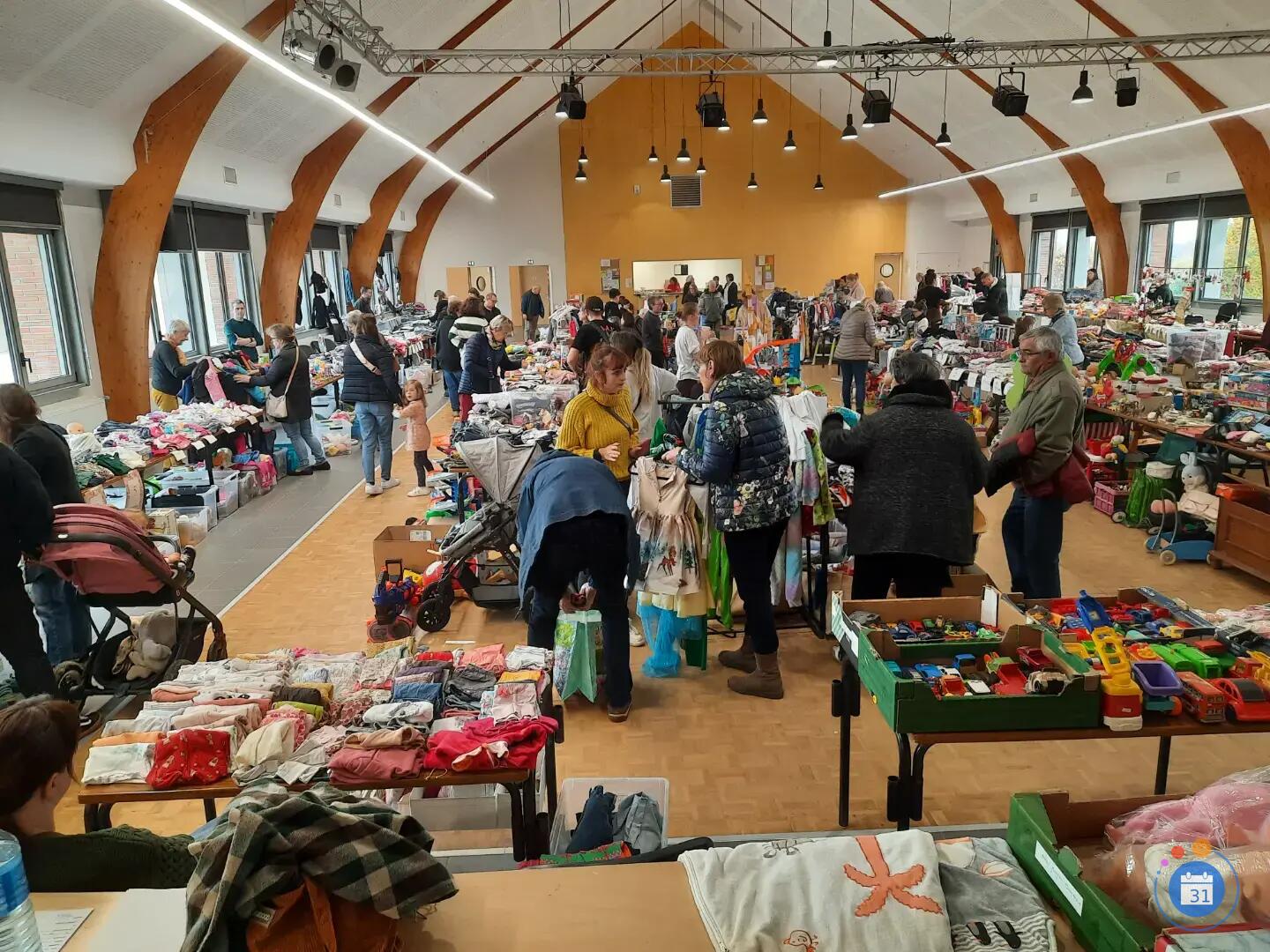 Image BOURSE AUX JOUETS, PUERICULTURE, VETEMENTS ENFANTS, DECO NOEL (photo 2)