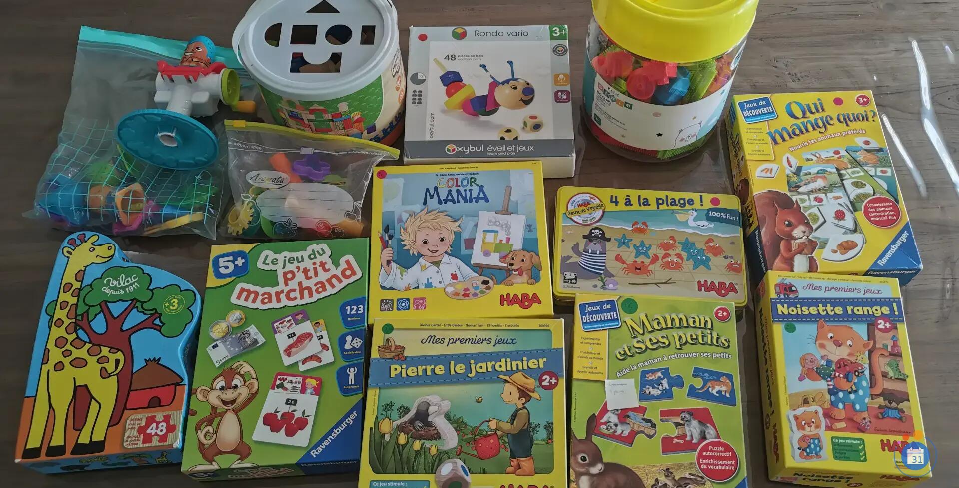 Image Vide maison : jouets, vêtements fille, laines, tissus, livres enfants et adulte (photo 4)