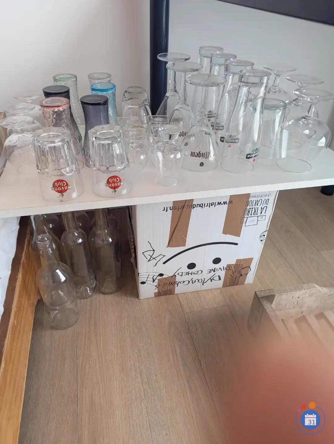 Image Vide maison (vaiselle, ustensiles cuisine, verres, petit électroménager...) (photo 3)