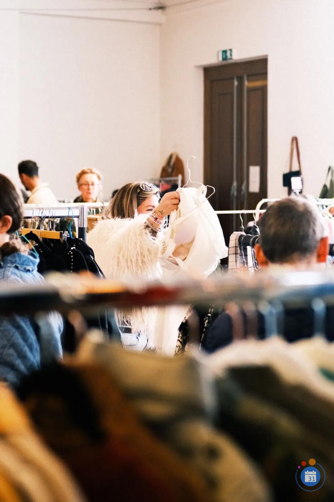 Image Vide dressing des Vestiaires Nomades, 5e édition (photo 2)