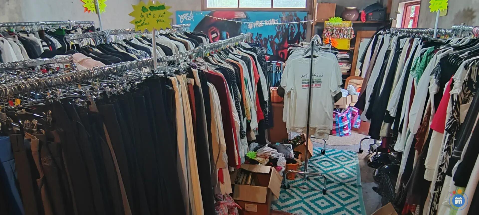 Image 📣 CE WEEK-END À BAYONNE – GRANDE BRADERIE VÊTEMENTS VINTAGE FEMME NEUFS (photo 4)