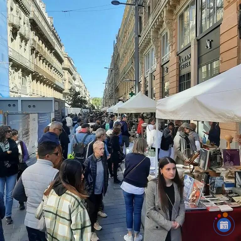 Image SUPERBE BROCANTE Rue Alsace Lorraine plein cœur de TOULOUSE (photo 2)