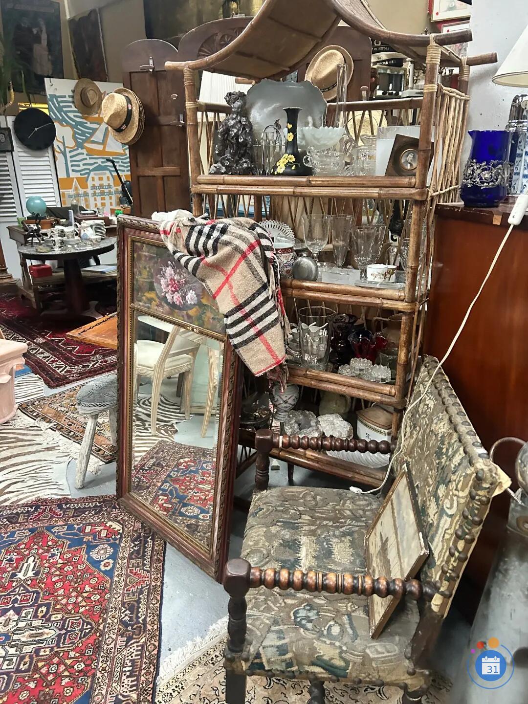 Image Vide hangar, Destock, déco, meubles, seconde main Débarras (photo 4)