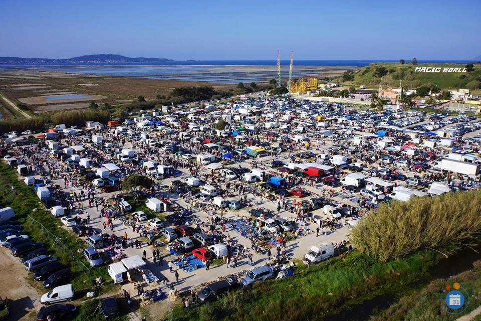 Image Les Bonnes Puces (photo 1)