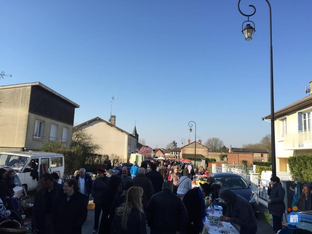 Image Brocante vide greniers Marché artisanal (photo 1)