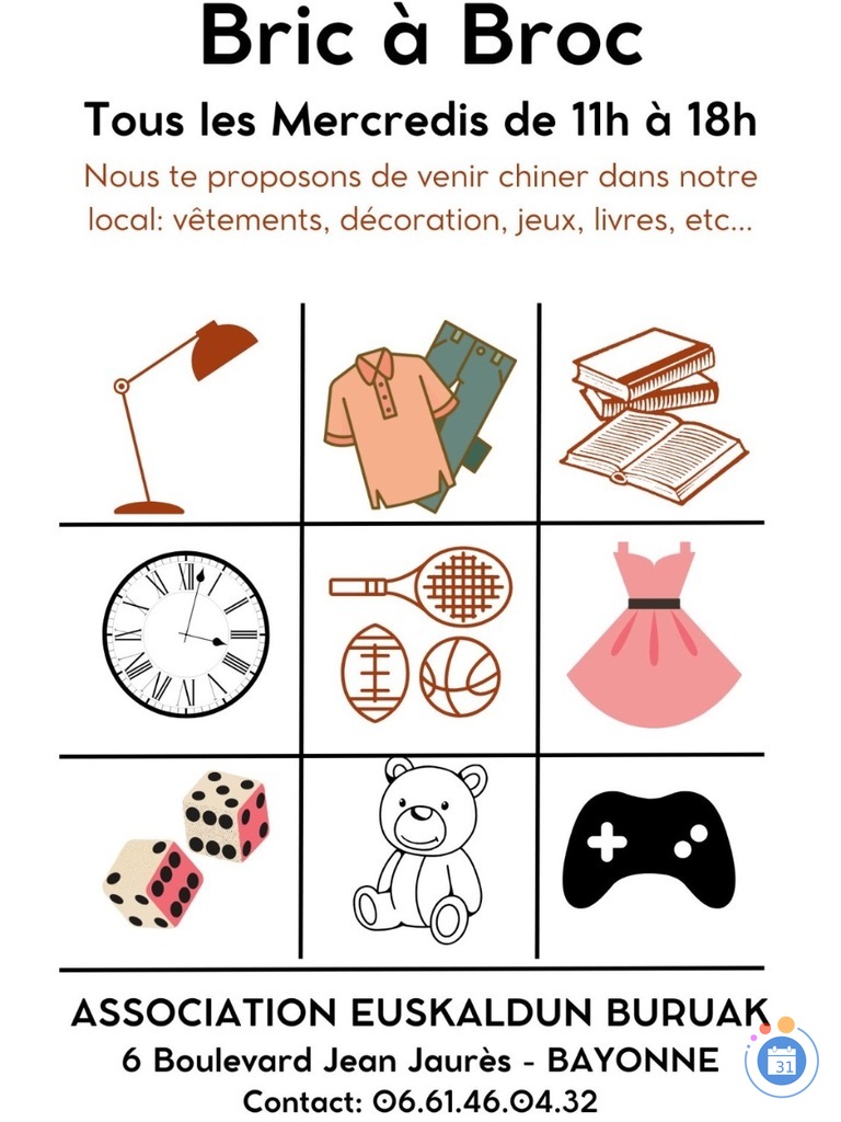 Image Vide grenier dans une salle (photo 1)