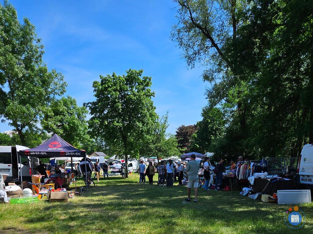 Image Brocante et vide grenier Laives Patrimoine (photo 1)
