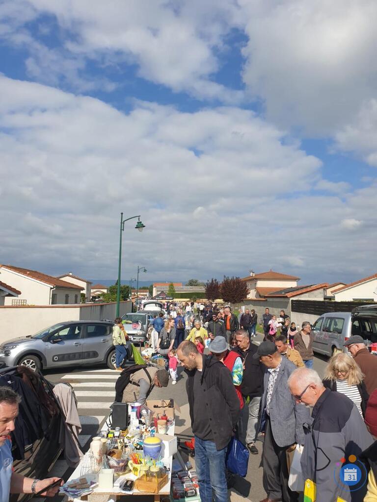 Image vide-grenier du Comité des fêtes (photo 1)