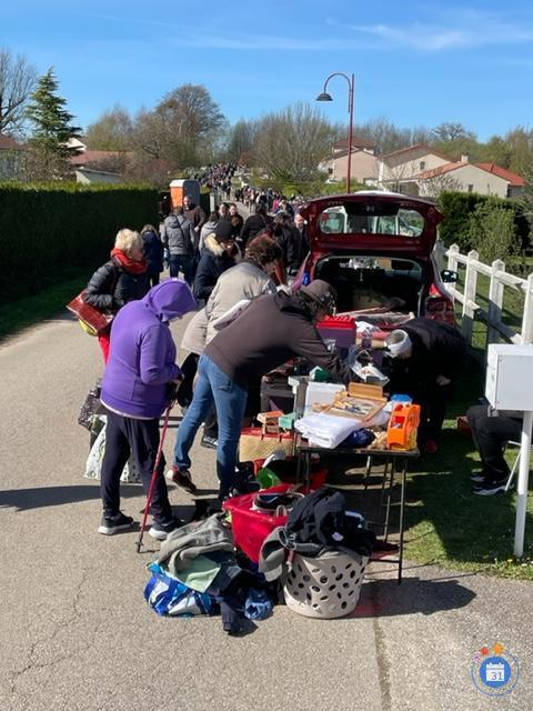 Image 17ème Vide-Greniers de l'Amicale des Habitants du Theillol (photo 1)