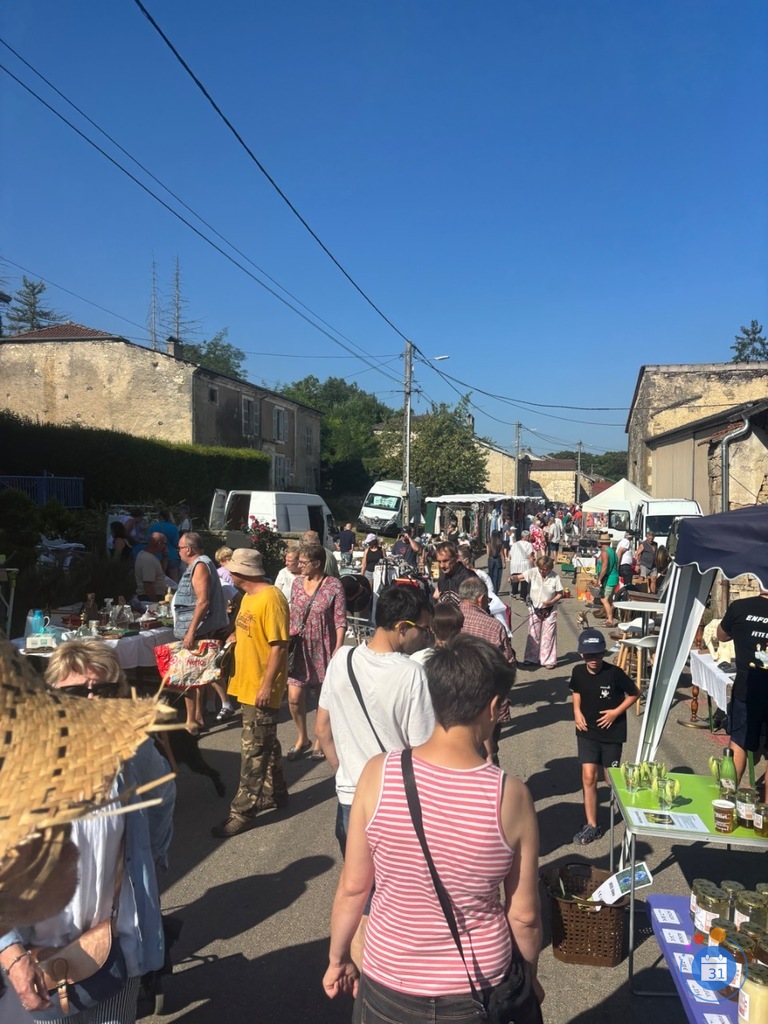 Image Fête de l’œuf et son vide grenier (photo 1)