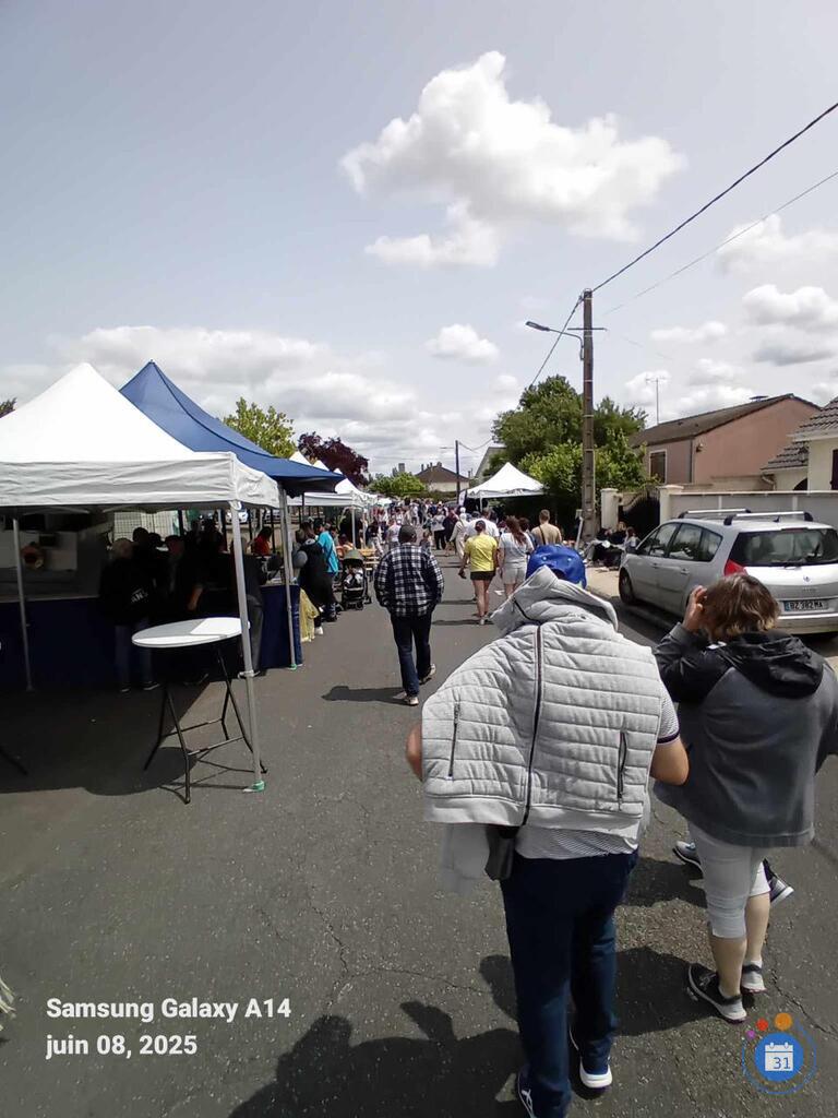 Image Vide-grenier de Pentecôte (photo 1)