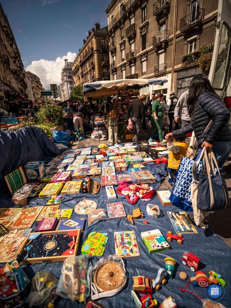 Image Vide-Grenier du Quartier Championnet (photo 1)