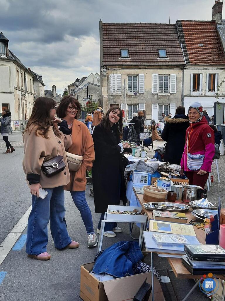 Image brocante ERE (photo 1)