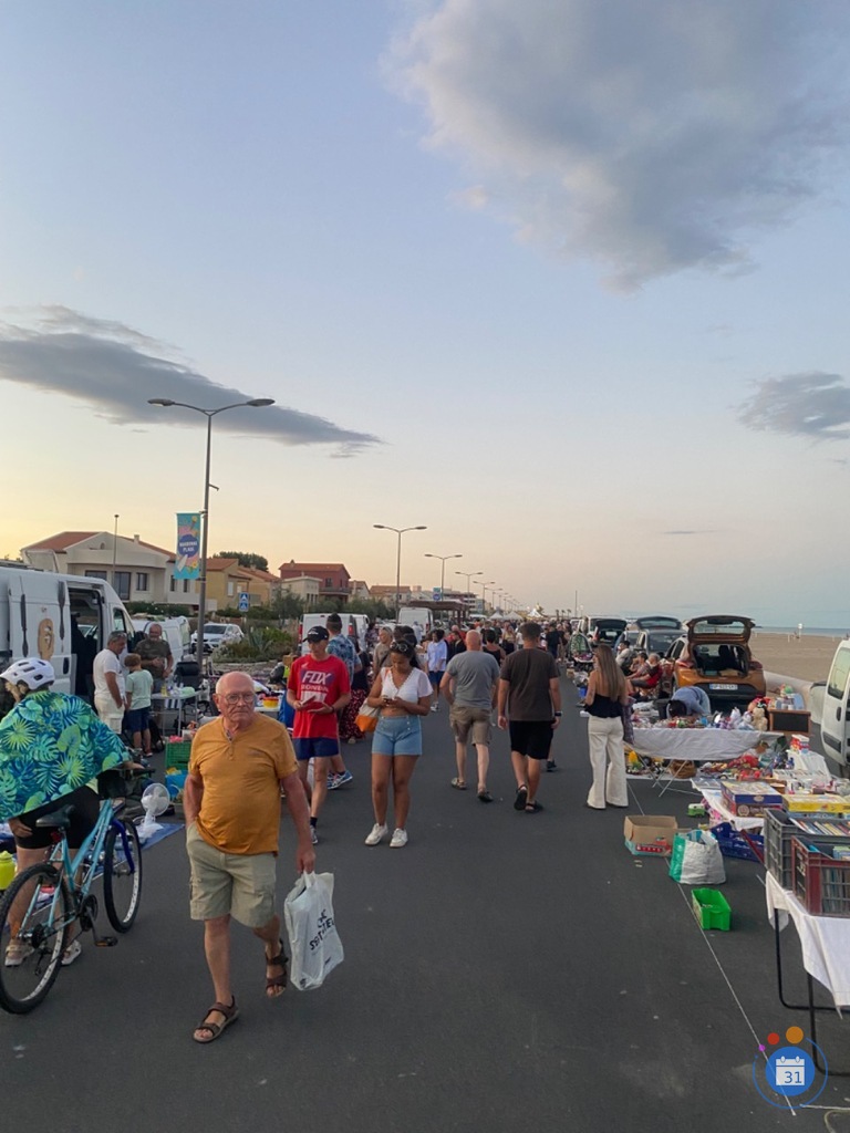 Image Deballage La Nautique (photo 1)