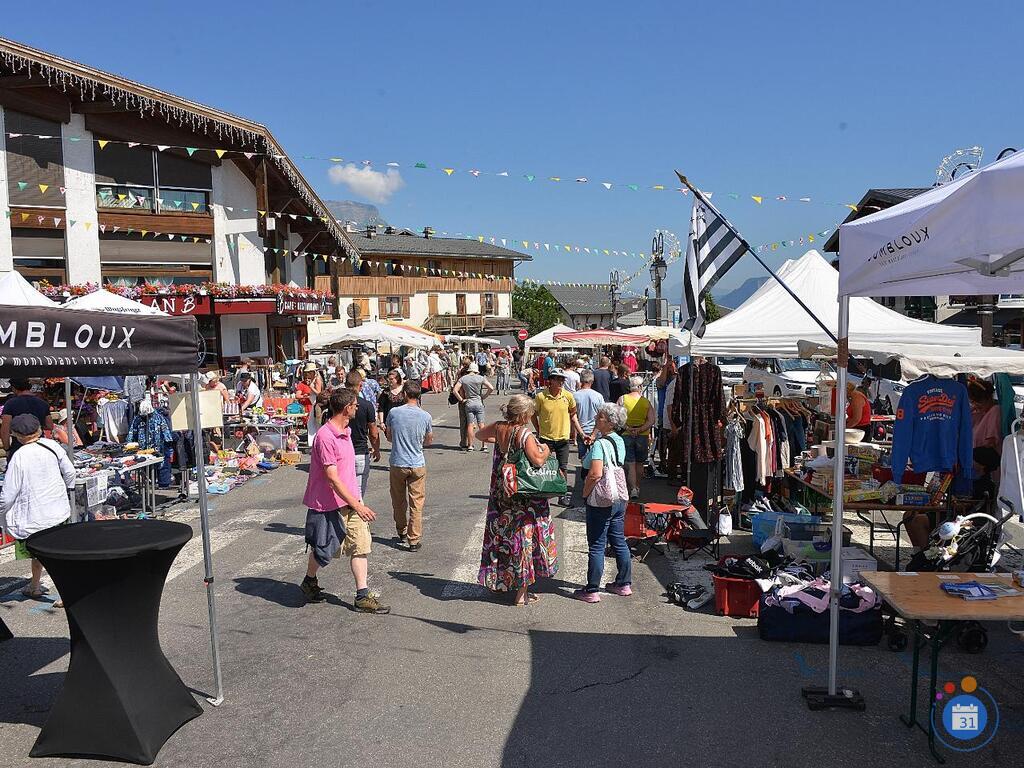 Image Vide grenier (été) (photo 1)
