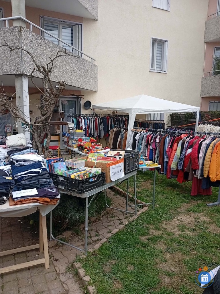 Image Grand Vide maison - Déco, Jeux, Livre, Vaisselle, Vêtements (photo 3)