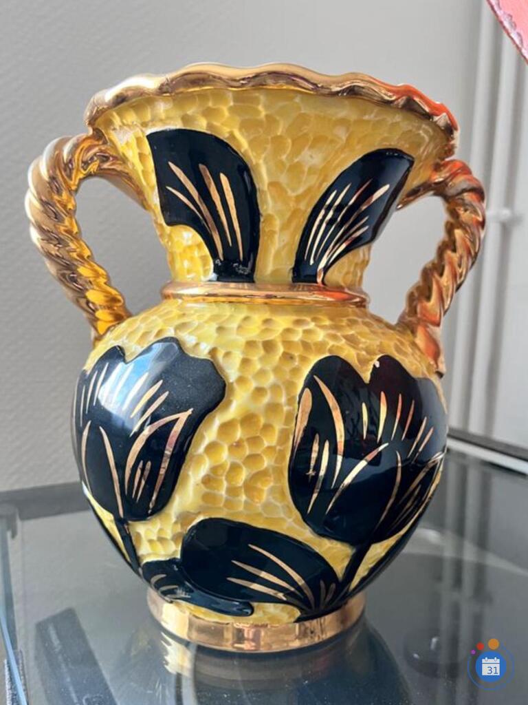 Image Vide Maison Meubles, déco, vaisselle, habits (photo 3)