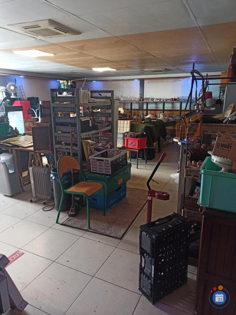 Image Vide restaurant garage grenier maison (photo 2)