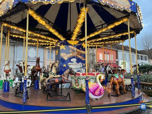 Image Marche de noel les abrets en dauphine 2026 (photo 1)